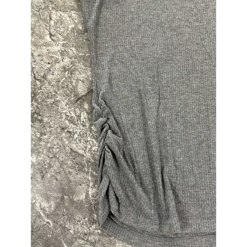 Candies Ruffle Front Stretchy Cold‎ Shoulder Ribbed Top Keyhole Ruched Gray M - Picture 7 of 10